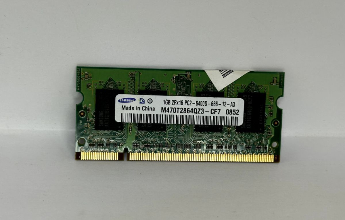 Samsung 1GB DDR2 800MHz PC2-6400S 2Rx16 Laptop Ram (M470T2864QZ3-CF7)